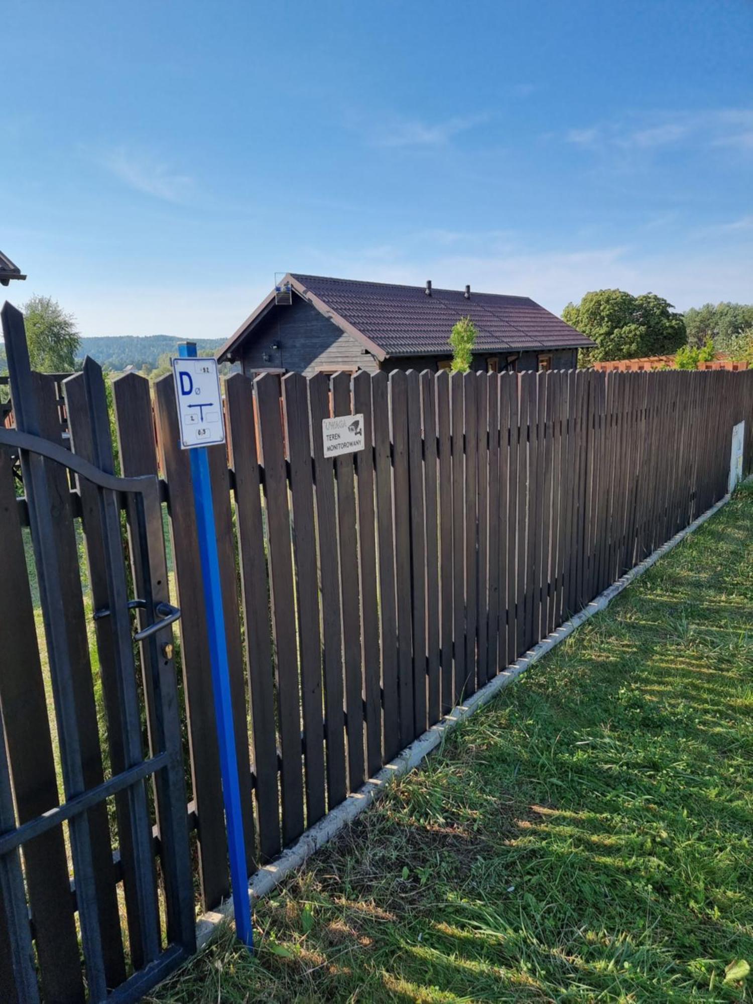 Letniskowe Przy Kasztanie Holiday home *